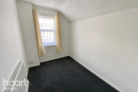 30 Brompton Lane, Rochester, ME2 3BJ