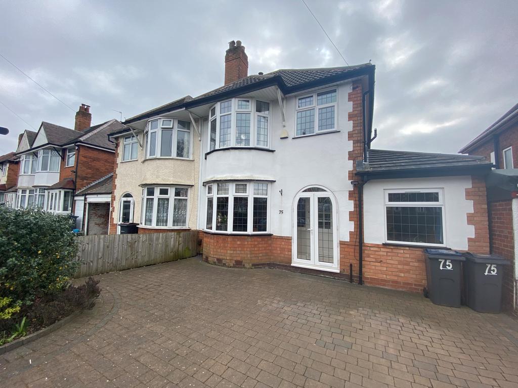 Kings Road, Sutton Coldfield, B73 5AD 3 bed semidetached house £300,000
