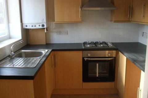 3 bedroom flat to rent, HAYES UB4