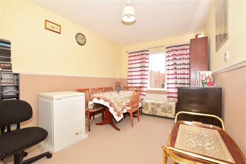 6 Andromeda Close, Bewbush, Crawley, RH11 6DD