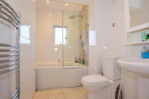 10 Selsey Crescent, Welling, DA16 1EP