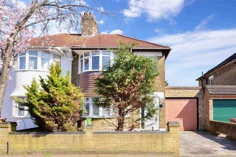 10 Selsey Crescent, Welling, DA16 1EP