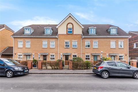 100 Consort Road, Eastleigh, SO50 4JB