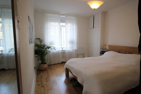 Flat 401, Marble Arch Apartments, 11 Harrowby Street, London, W1H 5PR