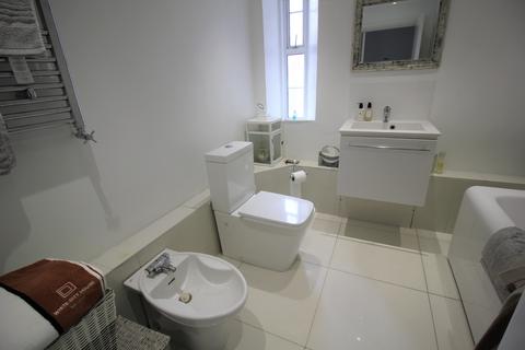 Flat 401, Marble Arch Apartments, 11 Harrowby Street, London, W1H 5PR