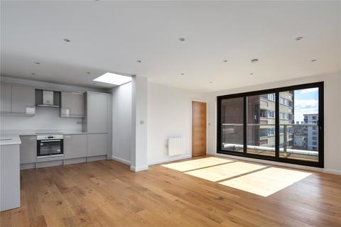 2 bedroom flat for sale - Church Street, Stratford, London, E15