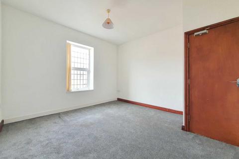 1 bedroom flat to rent, Albert Road, Blackpool