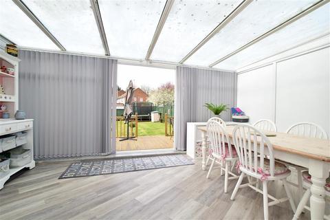 13 Woodside Road, Bexleyheath, DA7 6LB