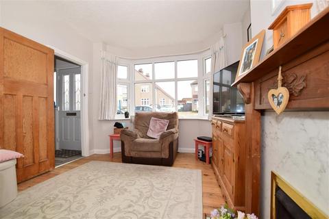 13 Woodside Road, Bexleyheath, DA7 6LB
