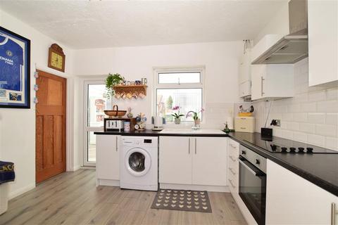 13 Woodside Road, Bexleyheath, DA7 6LB