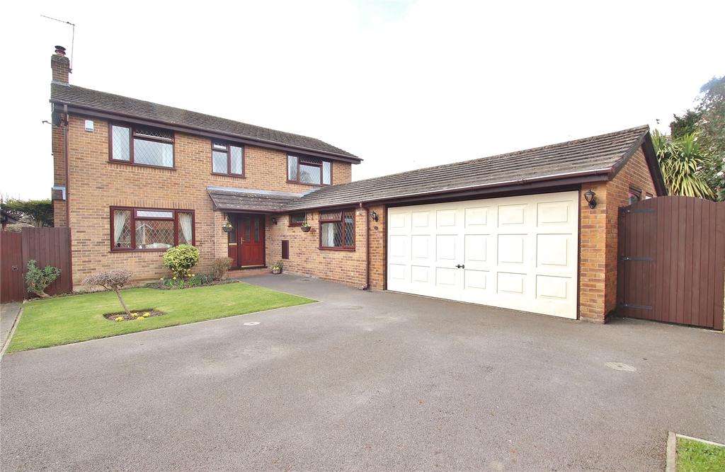 Keswick Way, Verwood, BH31 4 bed detached house £515,000