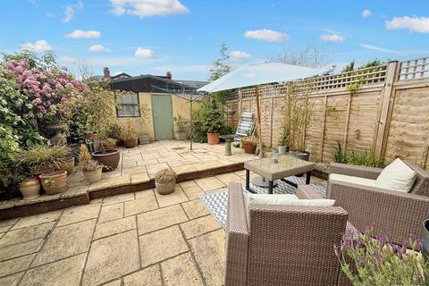 46 Ashford Road, Topsham, Exeter, EX3 0LA