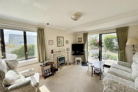 2 bedroom apartment for sale, St. Margarets Court, Exe Street, Topsham