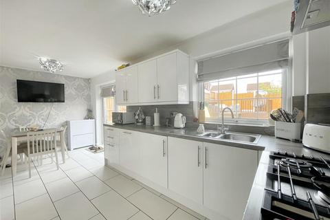 3 bedroom semi-detached house for sale, Broadhidley Drive, Bartley Green, Birmingham