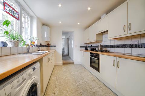 74 Raynton Road, Enfield, EN3 6BS