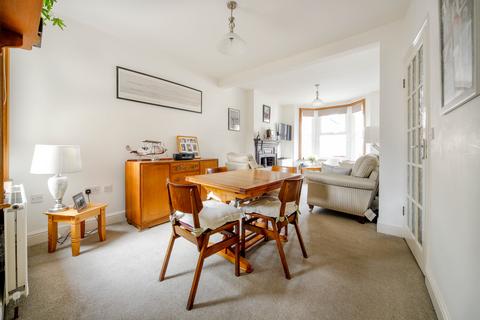 74 Raynton Road, Enfield, EN3 6BS