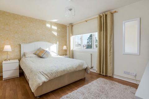 95 Mallory Road, Bishops Tachbrook, Leamington Spa, CV33 9QZ