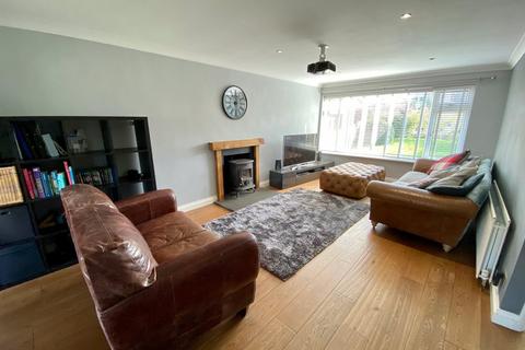 14 Priory Close, Wetherby, LS22 7TH