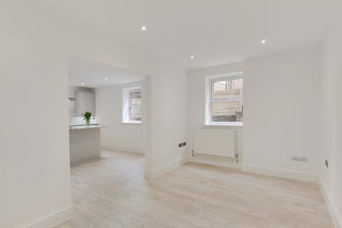 Flat 1, 2 Moreton Road, South Croydon, CR2 7DL