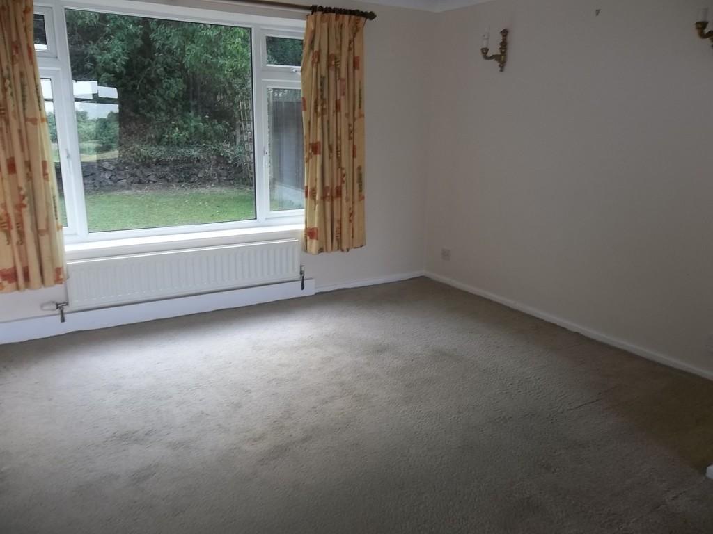 Cliff Closes Road, Scunthorpe 3 bed detached house £650 pcm (£150 pw)