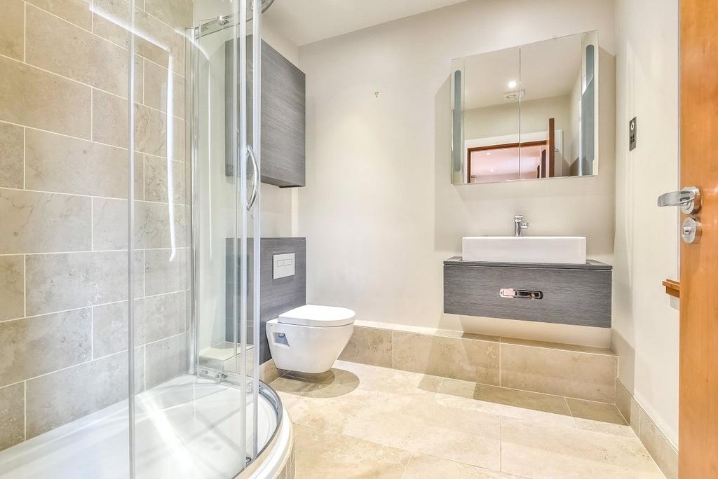 En Suite Shower Room