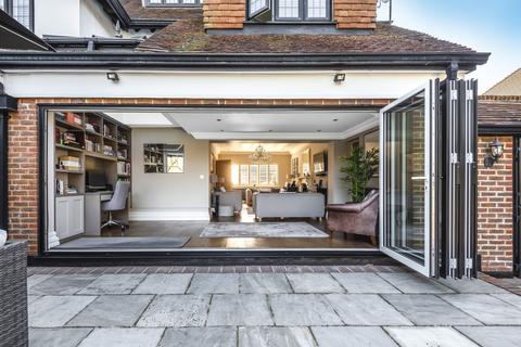 237 Banstead Road, Banstead, SM7 1RB