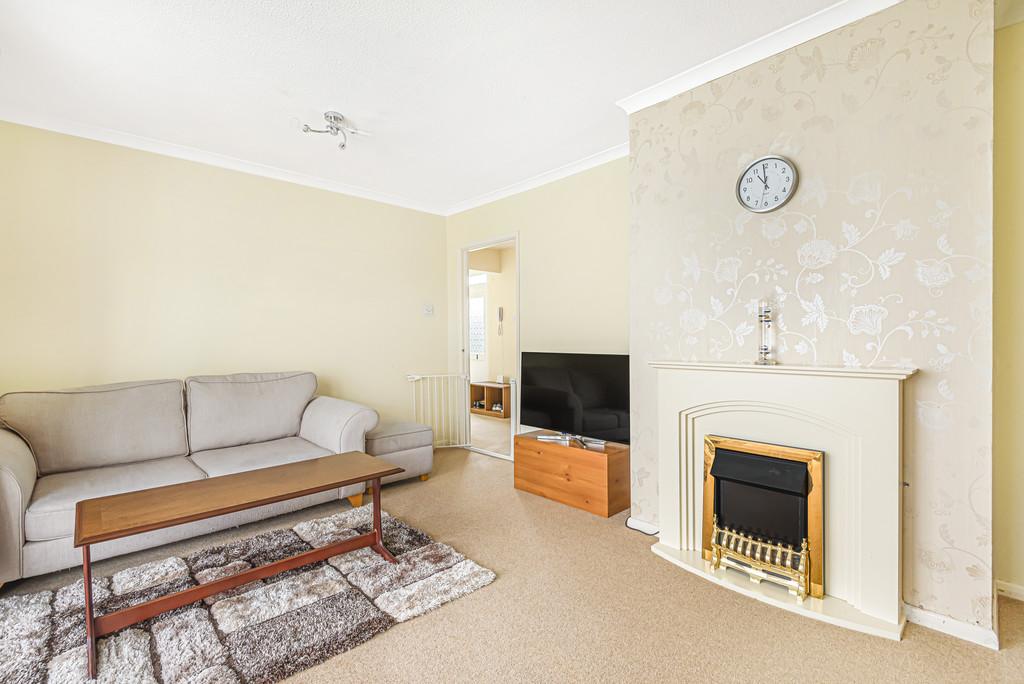 Damask Way, Warminster 3 bed detached bungalow £335,000