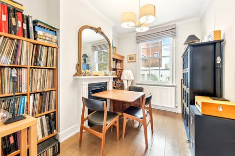 3 bedroom terraced house to rent, St. Marys Walk, London, SE11