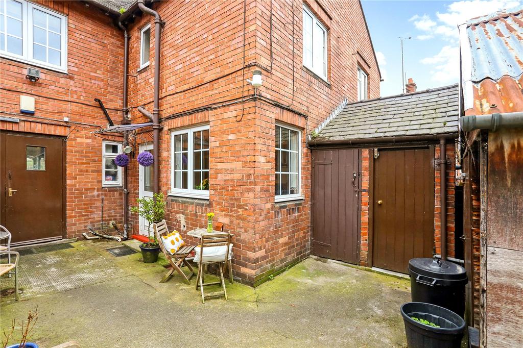 Rear Courtyard