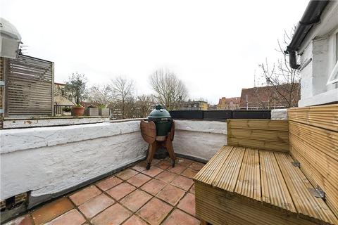 54 Ambergate Street, London, SE17 3RX