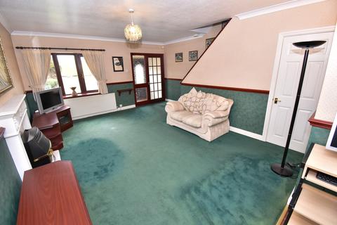 20 Askrigg Close, Blackpool, FY4 5RE