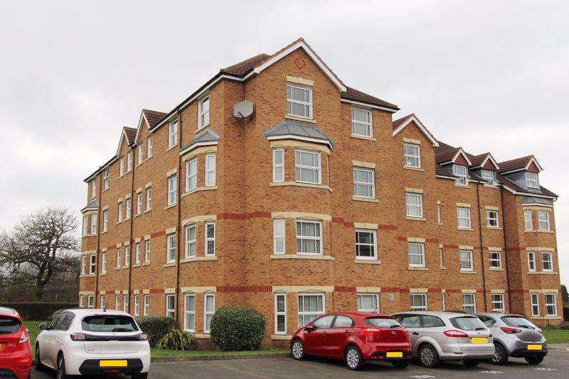 Westfield Drive, Aldridge, Walsall... 2 bed apartment £210,000