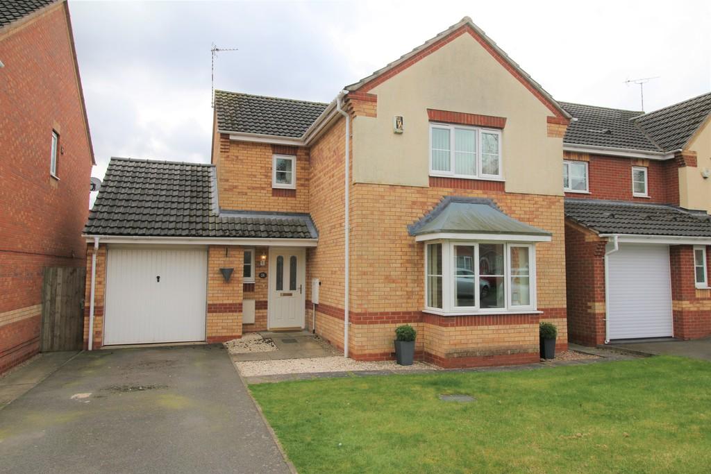 Larkspur Grove, Bedworth 3 bed detached house £274,950