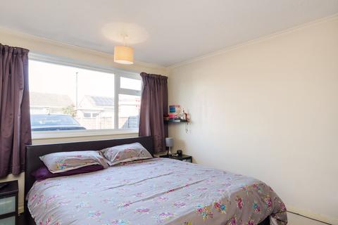 28 Allanson Grove, York, YO24 4PB