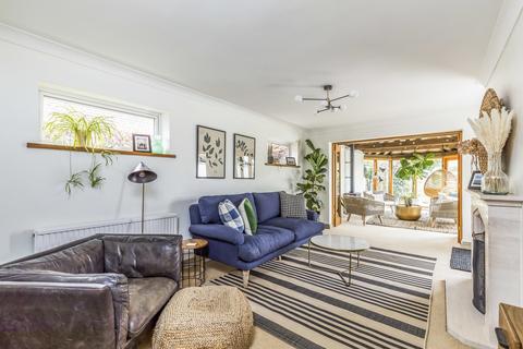 Ashbrook Burlow Close, Birdham, Chichester, PO20 7ES