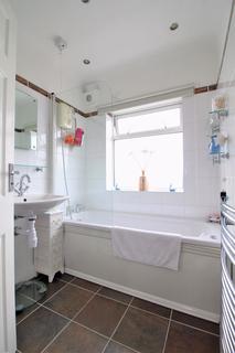 82 Ashlea Road, Wirral, CH61 5UW