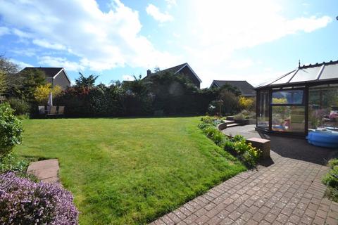 4 Davenport Close, Wirral, CH48 2JU