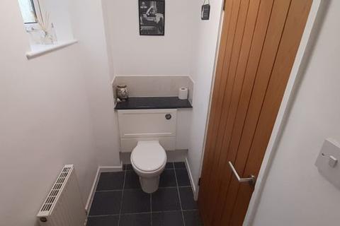 4 Davenport Close, Wirral, CH48 2JU