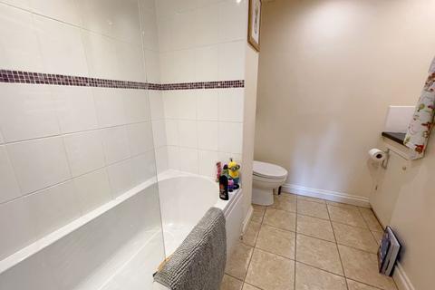 11 Northerns Close, North Witham, Grantham, NG33 5JY