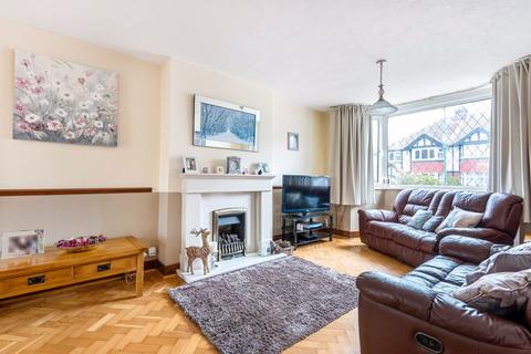 32 River Gardens, Carshalton, SM5 2NH