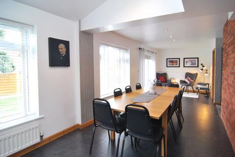 115 Lansdown Road, Gloucester, GL1 3JF