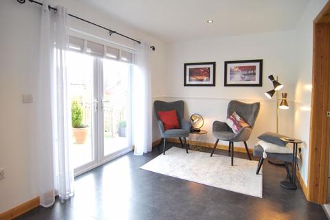 115 Lansdown Road, Gloucester, GL1 3JF