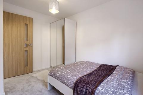 24 Beeches Close, London, SE20 8ED