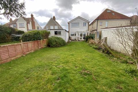 125c Cranleigh Road, Bournemouth, BH6 5JY