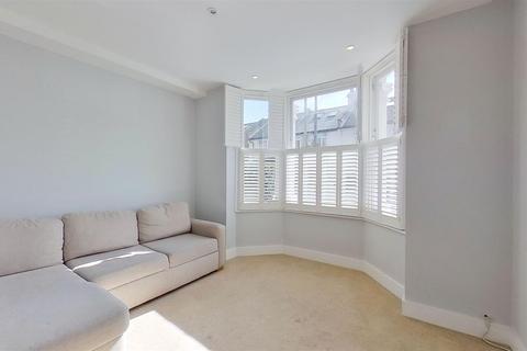 83 Ravensbury Road, London, SW18 4RX