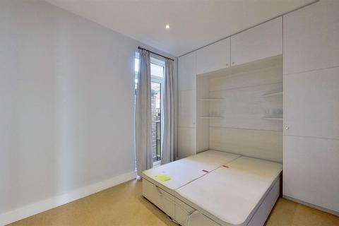 83 Ravensbury Road, London, SW18 4RX