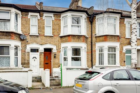 15 Poplars Road, London, E17 9AT