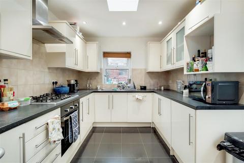 15 Poplars Road, London, E17 9AT