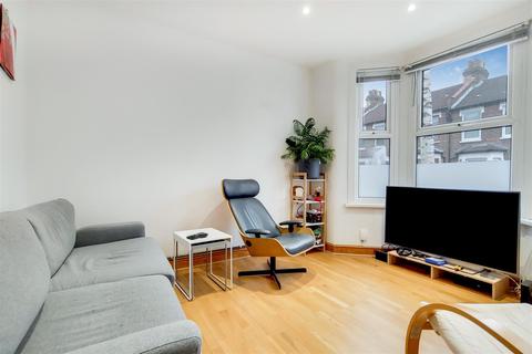 15 Poplars Road, London, E17 9AT