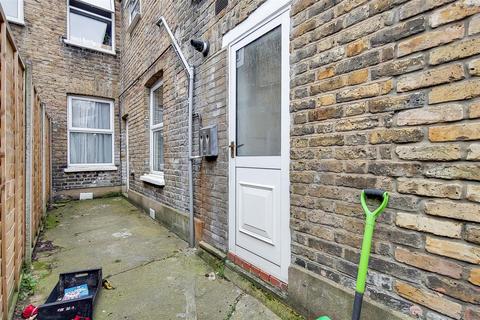 15 Poplars Road, London, E17 9AT